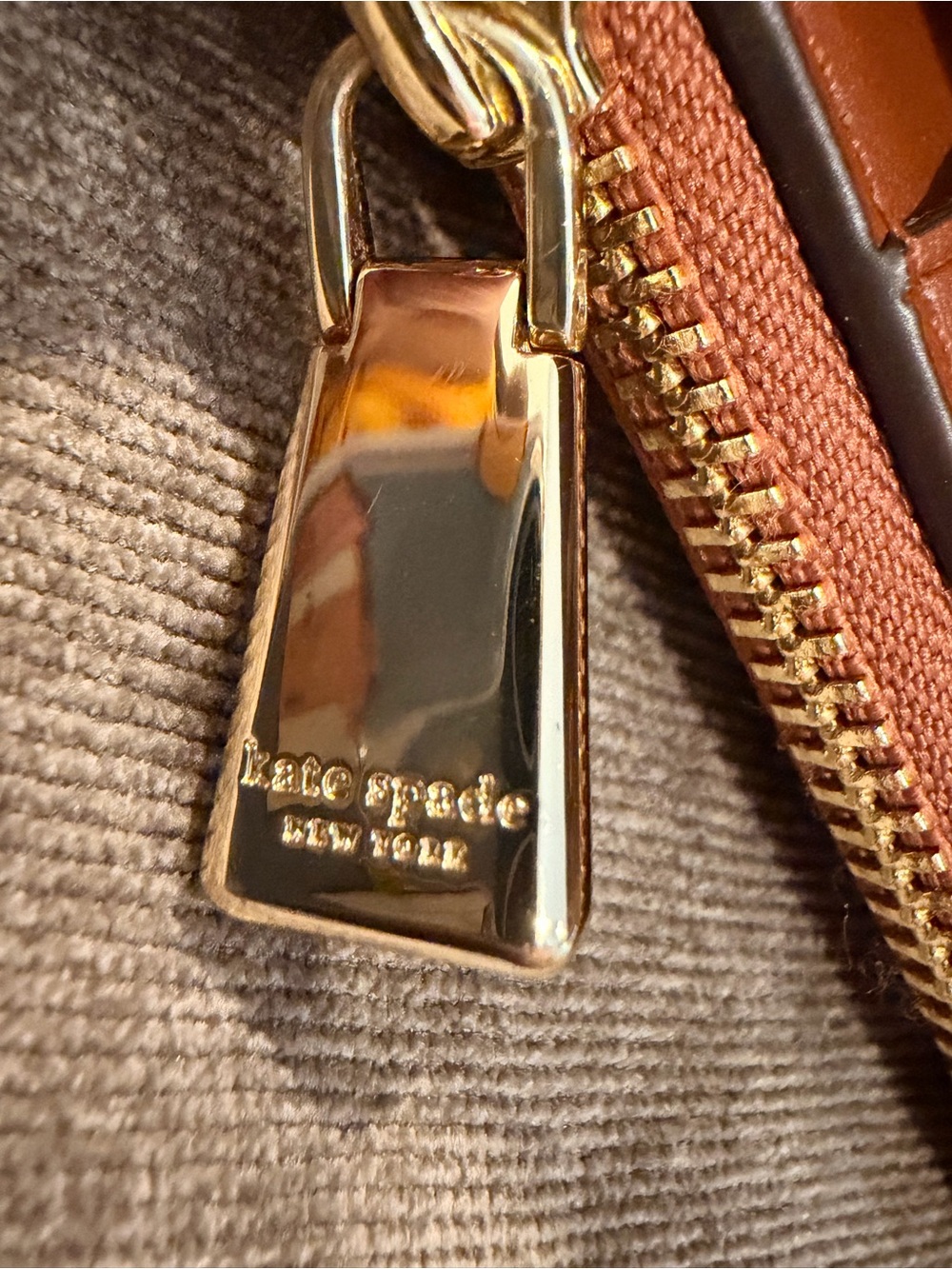 kate spade slim bifold wallet (Tan Leather & Cream Floral Zip Wallet) - Picture 11 of 11